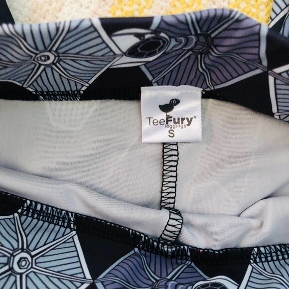 234 | TeeFury leggings size small print stretch workout gym athleisure - Picture 3 of 8